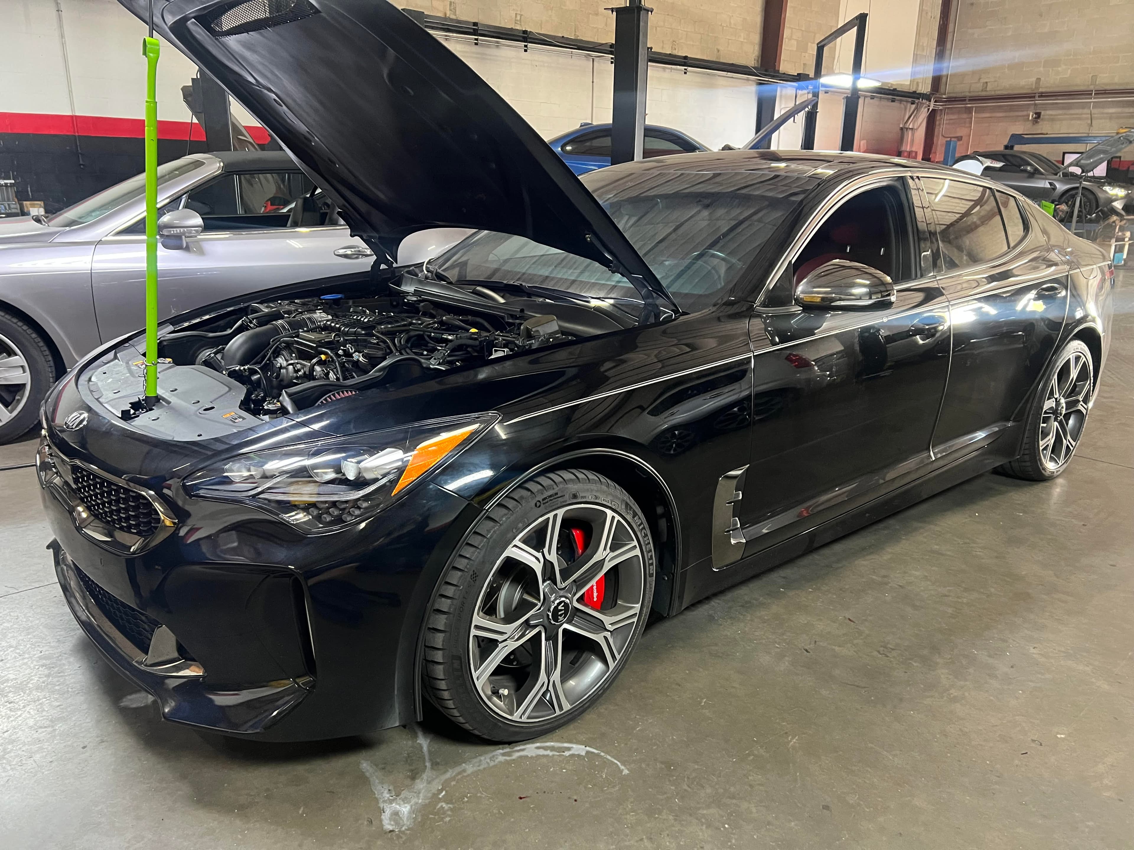 Kia Stinger GT2 2018 3.3 T-GDi Motec M142